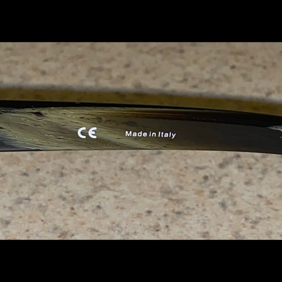 COPY - Lanvin Paris Olive SLN Wayfarer Sunglasses - Picture 9 of 11